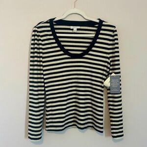New nwt | on 34th ribbed striped black + white long sleeve shirt | size medium